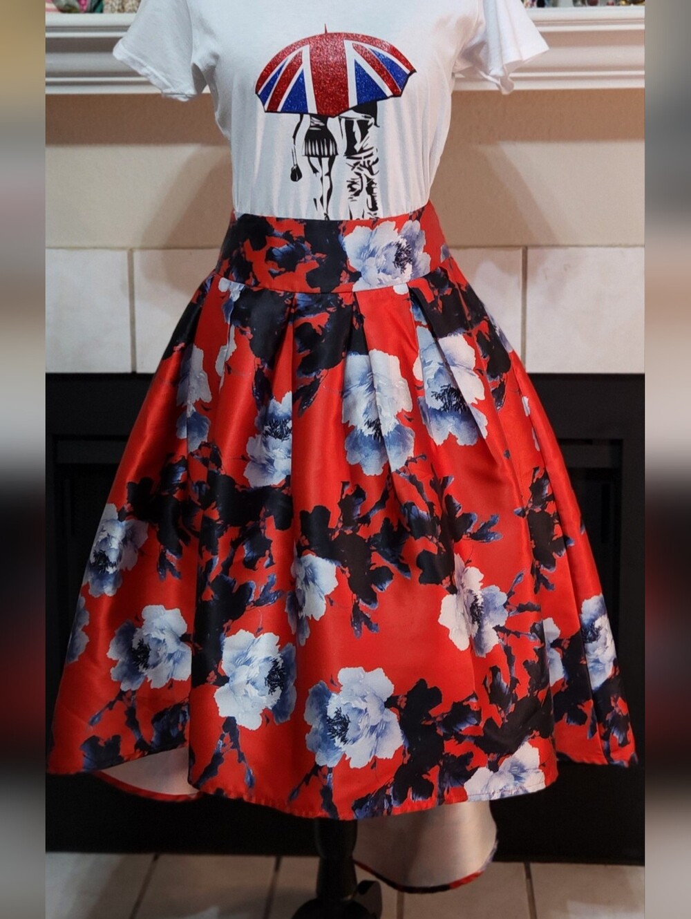San Joy Red Floral Circle Skirt with Navy & White Blooms